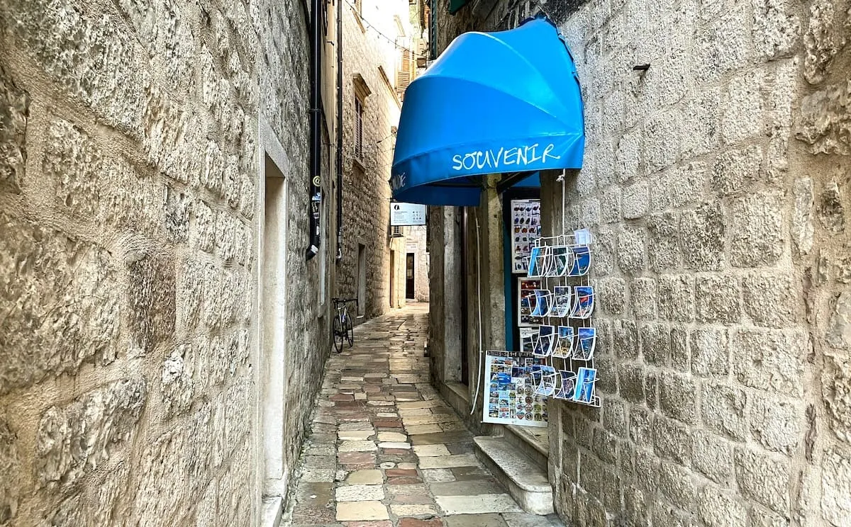 Souvenir shop in the old town of Kotor